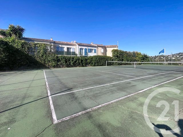 maison à vendre - 5 pièces - 89.0 m2 - VILLENEUVE LOUBET - 06 - PROVENCE-ALPES-COTE-D-AZUR - Century 21 Marina Baie Des Anges
