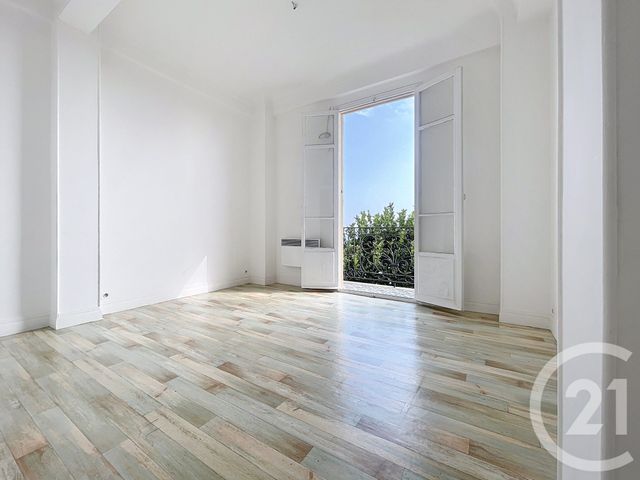 Appartement F2 à vendre - 2 pièces - 52.32 m2 - BEAUSOLEIL - 06 - PROVENCE-ALPES-COTE-D-AZUR - Century 21 Marina Baie Des Anges