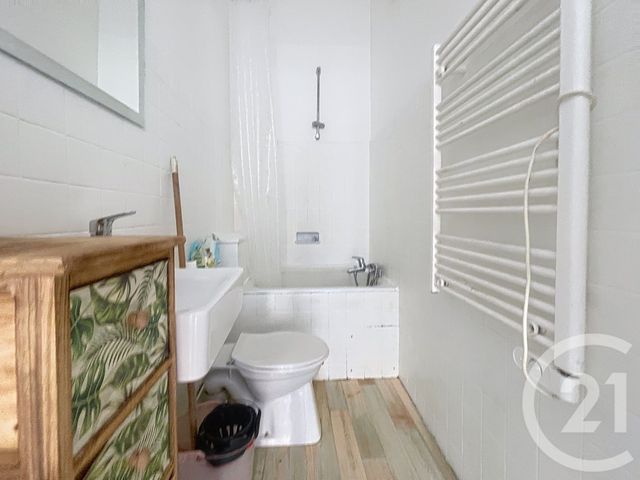 Appartement F2 à vendre - 2 pièces - 52.32 m2 - BEAUSOLEIL - 06 - PROVENCE-ALPES-COTE-D-AZUR - Century 21 Marina Baie Des Anges