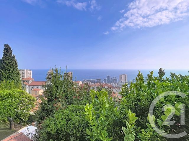 Appartement F2 à vendre - 2 pièces - 52.32 m2 - BEAUSOLEIL - 06 - PROVENCE-ALPES-COTE-D-AZUR - Century 21 Marina Baie Des Anges