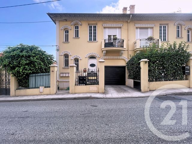 Appartement F2 à vendre - 2 pièces - 52.32 m2 - BEAUSOLEIL - 06 - PROVENCE-ALPES-COTE-D-AZUR - Century 21 Marina Baie Des Anges