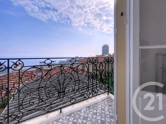 Appartement F2 à vendre - 2 pièces - 52.32 m2 - BEAUSOLEIL - 06 - PROVENCE-ALPES-COTE-D-AZUR - Century 21 Marina Baie Des Anges
