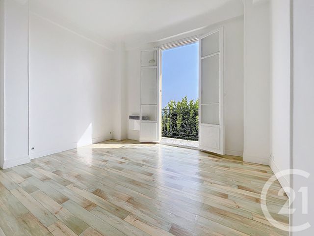 Appartement F2 à vendre - 2 pièces - 52.32 m2 - BEAUSOLEIL - 06 - PROVENCE-ALPES-COTE-D-AZUR - Century 21 Marina Baie Des Anges