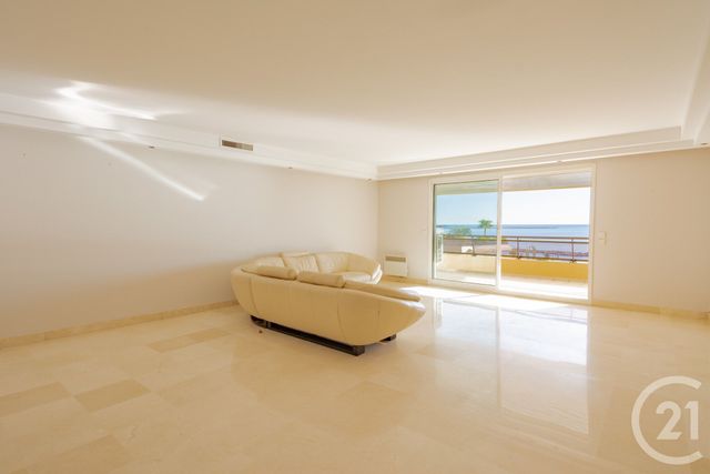 Appartement F3 à vendre - 3 pièces - 99.09 m2 - ST LAURENT DU VAR - 06 - PROVENCE-ALPES-COTE-D-AZUR - Century 21 Marina Baie Des Anges