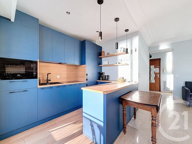 Appartement T1 à louer - 1 pièce - 33.0 m2 - VILLENEUVE LOUBET - 06 - PROVENCE-ALPES-COTE-D-AZUR - Century 21 Marina Baie Des Anges