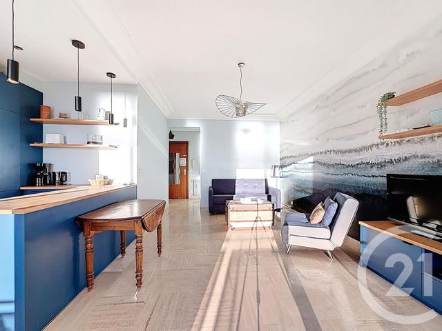 Appartement T1 à louer - 1 pièce - 33.0 m2 - VILLENEUVE LOUBET - 06 - PROVENCE-ALPES-COTE-D-AZUR - Century 21 Marina Baie Des Anges