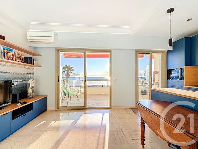 Appartement T1 à louer - 1 pièce - 33.0 m2 - VILLENEUVE LOUBET - 06 - PROVENCE-ALPES-COTE-D-AZUR - Century 21 Marina Baie Des Anges