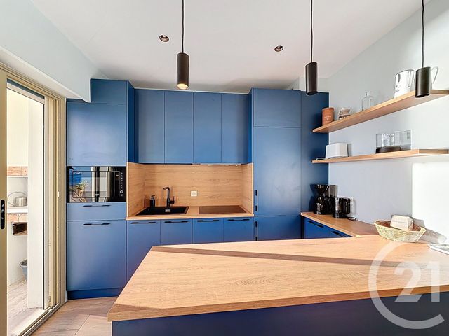 Appartement T1 à louer - 1 pièce - 33.0 m2 - VILLENEUVE LOUBET - 06 - PROVENCE-ALPES-COTE-D-AZUR - Century 21 Marina Baie Des Anges