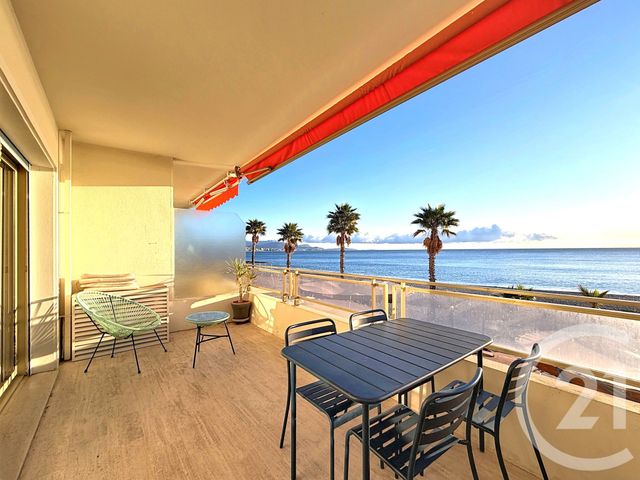 Appartement T1 à louer - 1 pièce - 33.0 m2 - VILLENEUVE LOUBET - 06 - PROVENCE-ALPES-COTE-D-AZUR - Century 21 Marina Baie Des Anges