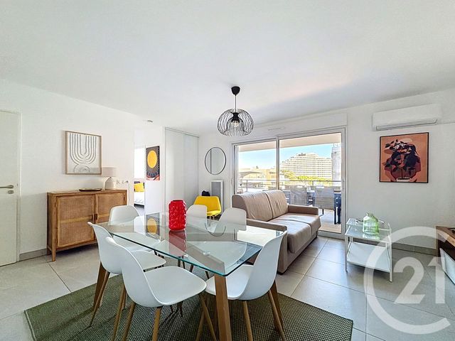 Appartement T3 à louer - 3 pièces - 60.91 m2 - VILLENEUVE LOUBET - 06 - PROVENCE-ALPES-COTE-D-AZUR - Century 21 Marina Baie Des Anges