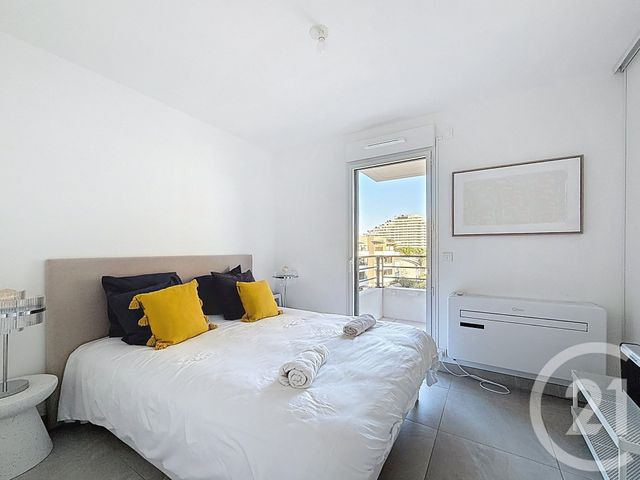 Appartement T3 à louer - 3 pièces - 60.91 m2 - VILLENEUVE LOUBET - 06 - PROVENCE-ALPES-COTE-D-AZUR - Century 21 Marina Baie Des Anges