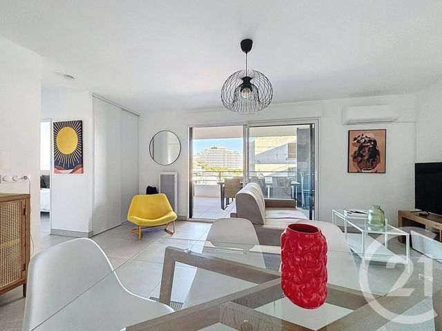Appartement T3 à louer - 3 pièces - 60.91 m2 - VILLENEUVE LOUBET - 06 - PROVENCE-ALPES-COTE-D-AZUR - Century 21 Marina Baie Des Anges