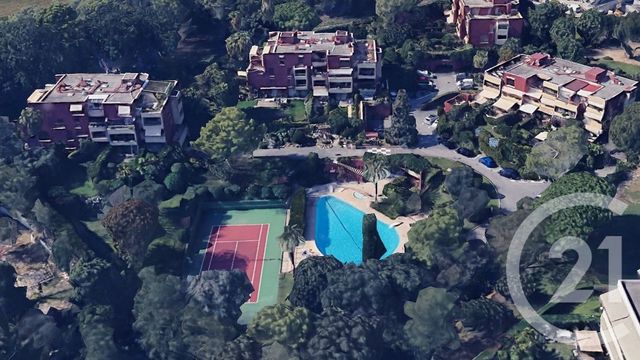 Appartement F3 à vendre - 3 pièces - 81.01 m2 - VILLENEUVE LOUBET - 06 - PROVENCE-ALPES-COTE-D-AZUR - Century 21 Marina Baie Des Anges