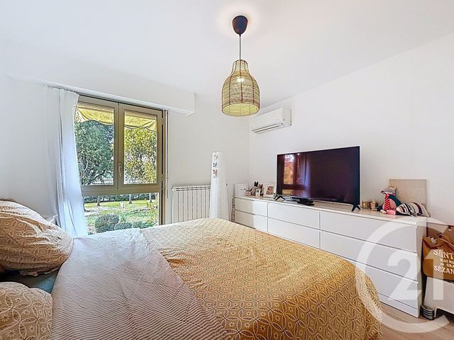 Appartement F3 à vendre - 3 pièces - 81.01 m2 - VILLENEUVE LOUBET - 06 - PROVENCE-ALPES-COTE-D-AZUR - Century 21 Marina Baie Des Anges