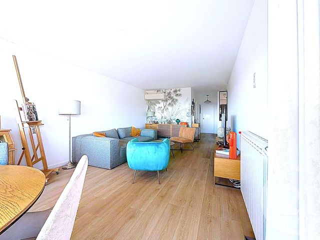 Appartement F3 à vendre - 3 pièces - 81.01 m2 - VILLENEUVE LOUBET - 06 - PROVENCE-ALPES-COTE-D-AZUR - Century 21 Marina Baie Des Anges