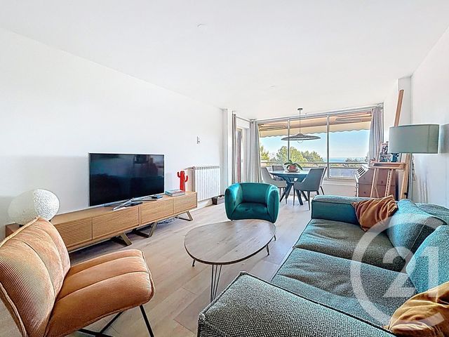 Appartement F3 à vendre - 3 pièces - 81.01 m2 - VILLENEUVE LOUBET - 06 - PROVENCE-ALPES-COTE-D-AZUR - Century 21 Marina Baie Des Anges