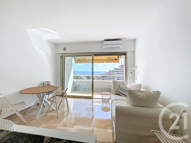 Appartement T1 à louer - 1 pièce - 29.65 m2 - VILLENEUVE LOUBET - 06 - PROVENCE-ALPES-COTE-D-AZUR - Century 21 Marina Baie Des Anges