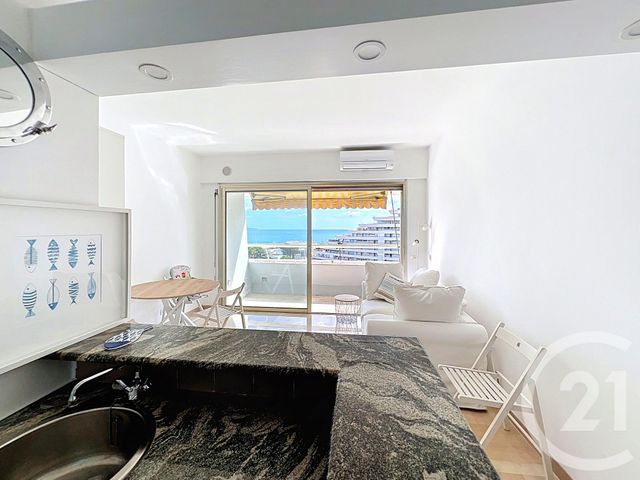 Appartement T1 à louer - 1 pièce - 29.65 m2 - VILLENEUVE LOUBET - 06 - PROVENCE-ALPES-COTE-D-AZUR - Century 21 Marina Baie Des Anges