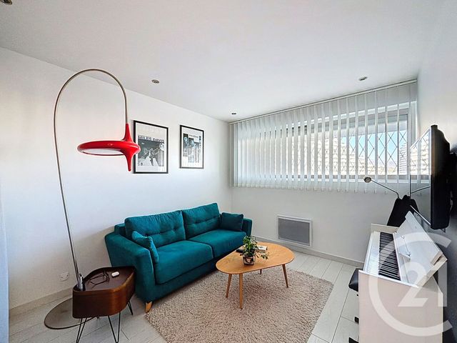 Appartement T3 à vendre - 3 pièces - 90.0 m2 - VILLENEUVE LOUBET - 06 - PROVENCE-ALPES-COTE-D-AZUR - Century 21 Marina Baie Des Anges