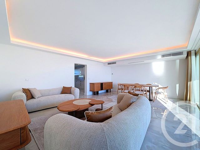 Appartement T3 à vendre - 3 pièces - 90.0 m2 - VILLENEUVE LOUBET - 06 - PROVENCE-ALPES-COTE-D-AZUR - Century 21 Marina Baie Des Anges