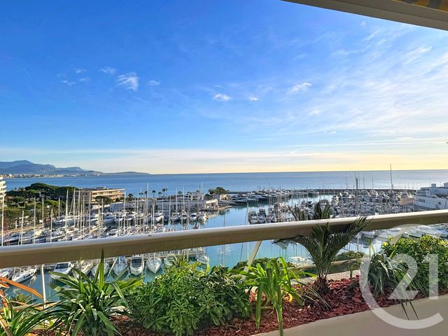 Appartement T3 à vendre - 3 pièces - 90.0 m2 - VILLENEUVE LOUBET - 06 - PROVENCE-ALPES-COTE-D-AZUR - Century 21 Marina Baie Des Anges
