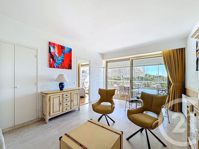 Appartement T3 à vendre - 3 pièces - 55.0 m2 - VILLENEUVE LOUBET - 06 - PROVENCE-ALPES-COTE-D-AZUR - Century 21 Marina Baie Des Anges