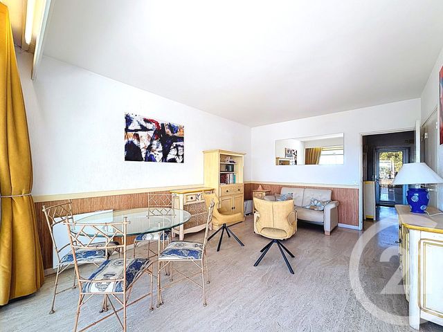 Appartement T3 à vendre - 3 pièces - 55.0 m2 - VILLENEUVE LOUBET - 06 - PROVENCE-ALPES-COTE-D-AZUR - Century 21 Marina Baie Des Anges