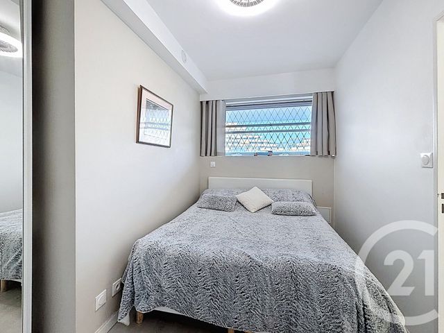 Appartement F3 à vendre - 3 pièces - 57.0 m2 - VILLENEUVE LOUBET - 06 - PROVENCE-ALPES-COTE-D-AZUR - Century 21 Marina Baie Des Anges