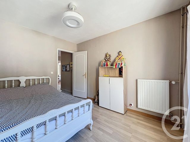 Appartement T2 à louer - 2 pièces - 52.0 m2 - VILLENEUVE LOUBET - 06 - PROVENCE-ALPES-COTE-D-AZUR - Century 21 Marina Baie Des Anges