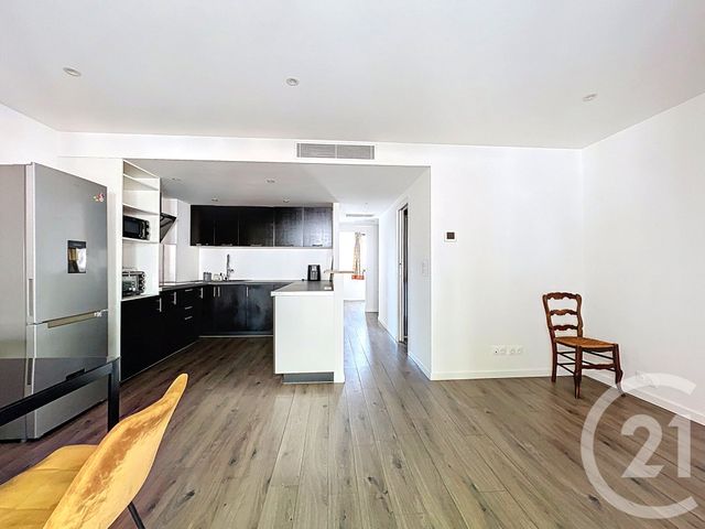 Appartement T2 à louer - 2 pièces - 51.0 m2 - VILLENEUVE LOUBET - 06 - PROVENCE-ALPES-COTE-D-AZUR - Century 21 Marina Baie Des Anges