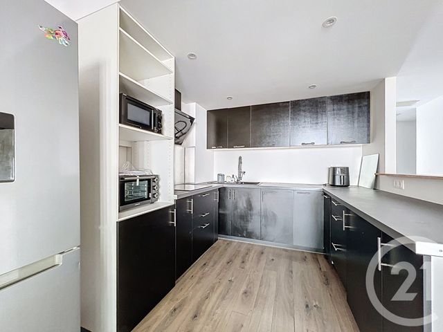 Appartement T2 à louer - 2 pièces - 51.0 m2 - VILLENEUVE LOUBET - 06 - PROVENCE-ALPES-COTE-D-AZUR - Century 21 Marina Baie Des Anges