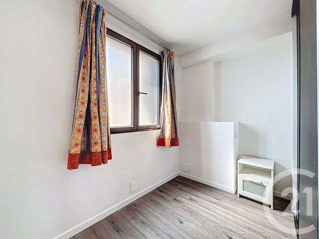 Appartement T2 à louer - 2 pièces - 51.0 m2 - VILLENEUVE LOUBET - 06 - PROVENCE-ALPES-COTE-D-AZUR - Century 21 Marina Baie Des Anges