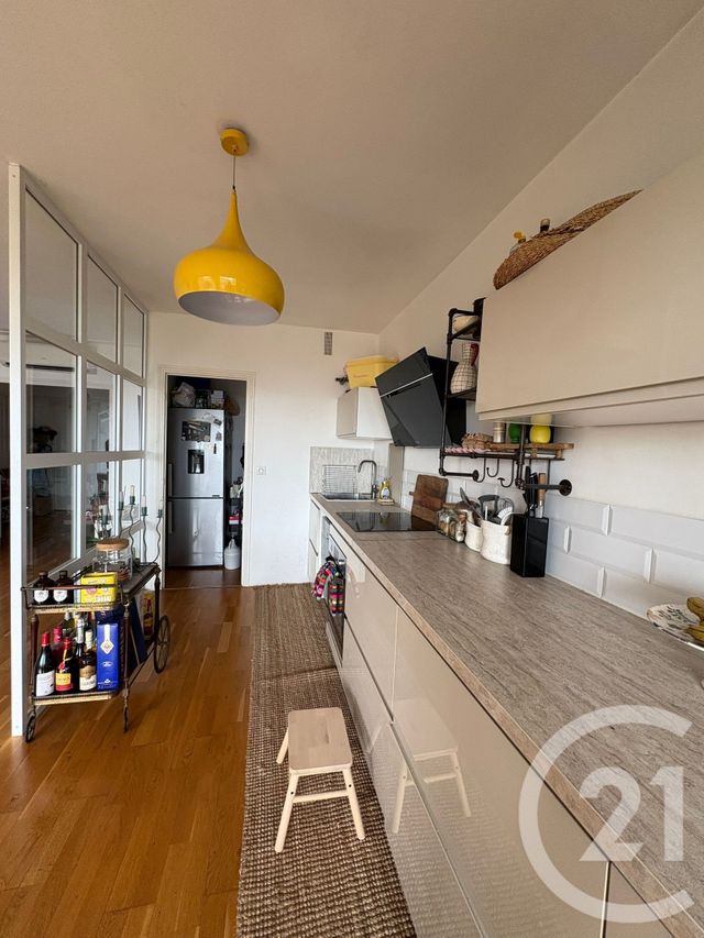 Appartement F3 à vendre - 3 pièces - 75.47 m2 - VILLENEUVE LOUBET - 06 - PROVENCE-ALPES-COTE-D-AZUR - Century 21 Marina Baie Des Anges