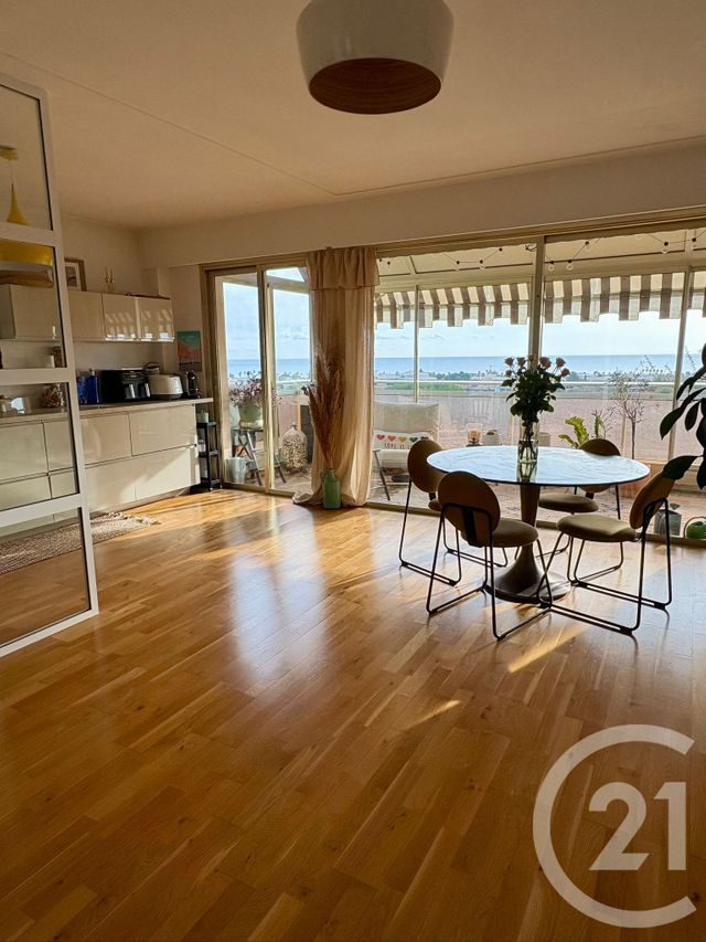 Appartement F3 à vendre - 3 pièces - 75.47 m2 - VILLENEUVE LOUBET - 06 - PROVENCE-ALPES-COTE-D-AZUR - Century 21 Marina Baie Des Anges