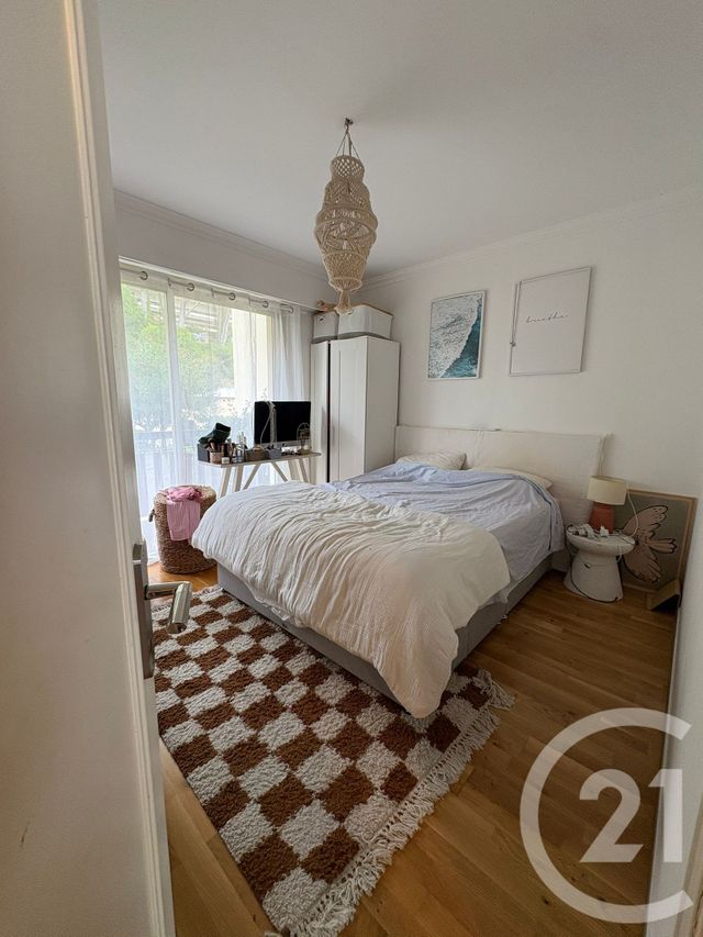 Appartement F3 à vendre - 3 pièces - 75.47 m2 - VILLENEUVE LOUBET - 06 - PROVENCE-ALPES-COTE-D-AZUR - Century 21 Marina Baie Des Anges