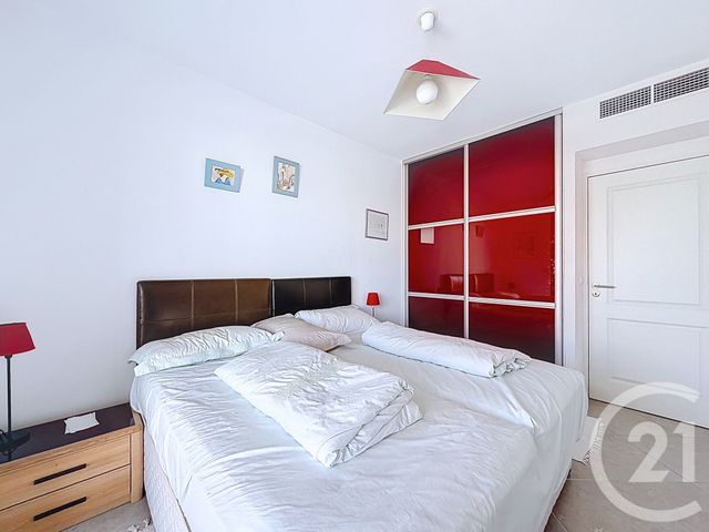 Appartement T3 à vendre - 3 pièces - 70.0 m2 - VILLENEUVE LOUBET - 06 - PROVENCE-ALPES-COTE-D-AZUR - Century 21 Marina Baie Des Anges