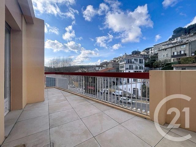 Appartement F4 à vendre - 4 pièces - 77.12 m2 - VILLENEUVE LOUBET - 06 - PROVENCE-ALPES-COTE-D-AZUR - Century 21 Marina Baie Des Anges