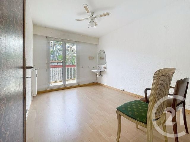 Appartement F4 à vendre - 4 pièces - 77.12 m2 - VILLENEUVE LOUBET - 06 - PROVENCE-ALPES-COTE-D-AZUR - Century 21 Marina Baie Des Anges