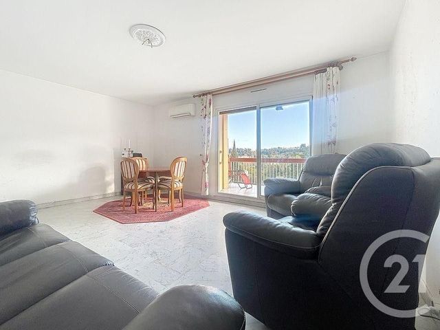 Appartement F4 à vendre - 4 pièces - 77.12 m2 - VILLENEUVE LOUBET - 06 - PROVENCE-ALPES-COTE-D-AZUR - Century 21 Marina Baie Des Anges