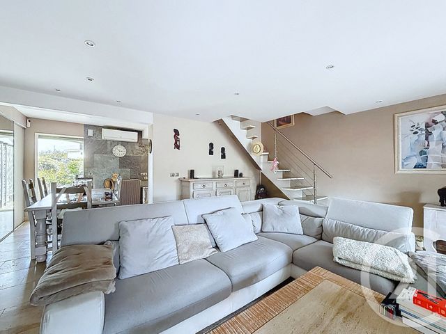 maison à vendre - 5 pièces - 101.36 m2 - VILLENEUVE LOUBET - 06 - PROVENCE-ALPES-COTE-D-AZUR - Century 21 Marina Baie Des Anges