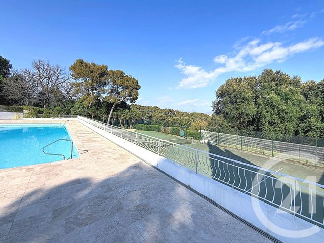 maison à vendre - 5 pièces - 101.36 m2 - VILLENEUVE LOUBET - 06 - PROVENCE-ALPES-COTE-D-AZUR - Century 21 Marina Baie Des Anges
