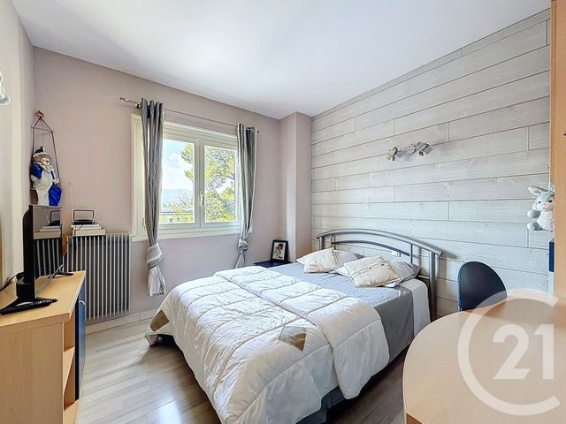 maison à vendre - 5 pièces - 101.36 m2 - VILLENEUVE LOUBET - 06 - PROVENCE-ALPES-COTE-D-AZUR - Century 21 Marina Baie Des Anges
