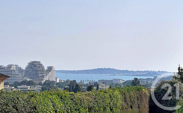 maison à vendre - 5 pièces - 101.36 m2 - VILLENEUVE LOUBET - 06 - PROVENCE-ALPES-COTE-D-AZUR - Century 21 Marina Baie Des Anges