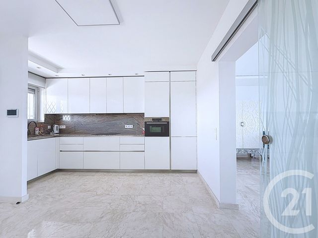 Appartement T3 à vendre - 3 pièces - 106.0 m2 - VILLENEUVE LOUBET - 06 - PROVENCE-ALPES-COTE-D-AZUR - Century 21 Marina Baie Des Anges