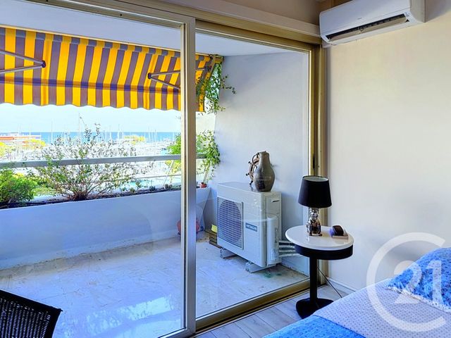 Appartement T2 à vendre - 3 pièces - 80.0 m2 - VILLENEUVE LOUBET - 06 - PROVENCE-ALPES-COTE-D-AZUR - Century 21 Marina Baie Des Anges