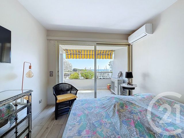 Appartement T2 à vendre - 2 pièces - 80.0 m2 - VILLENEUVE LOUBET - 06 - PROVENCE-ALPES-COTE-D-AZUR - Century 21 Marina Baie Des Anges