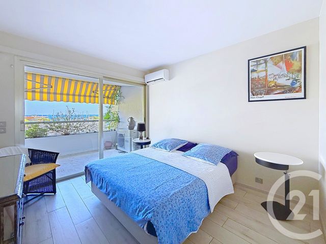 Appartement T2 à vendre - 3 pièces - 80.0 m2 - VILLENEUVE LOUBET - 06 - PROVENCE-ALPES-COTE-D-AZUR - Century 21 Marina Baie Des Anges