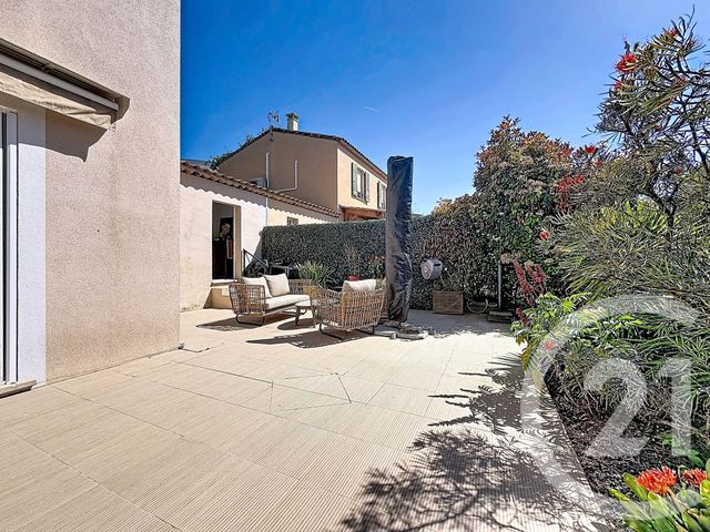 maison à vendre - 5 pièces - 109.46 m2 - CAGNES SUR MER - 06 - PROVENCE-ALPES-COTE-D-AZUR - Century 21 Marina Baie Des Anges