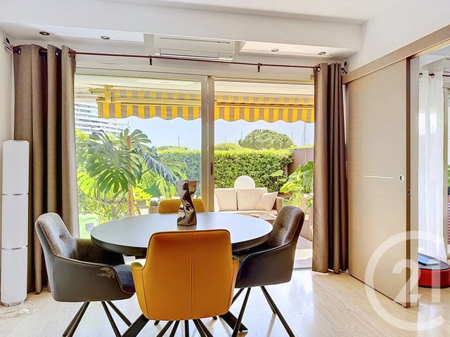 Appartement T3 à vendre - 3 pièces - 56.0 m2 - VILLENEUVE LOUBET - 06 - PROVENCE-ALPES-COTE-D-AZUR - Century 21 Marina Baie Des Anges