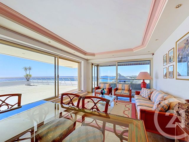 Appartement F4 à vendre - 4 pièces - 105.64 m2 - VILLENEUVE LOUBET - 06 - PROVENCE-ALPES-COTE-D-AZUR - Century 21 Marina Baie Des Anges